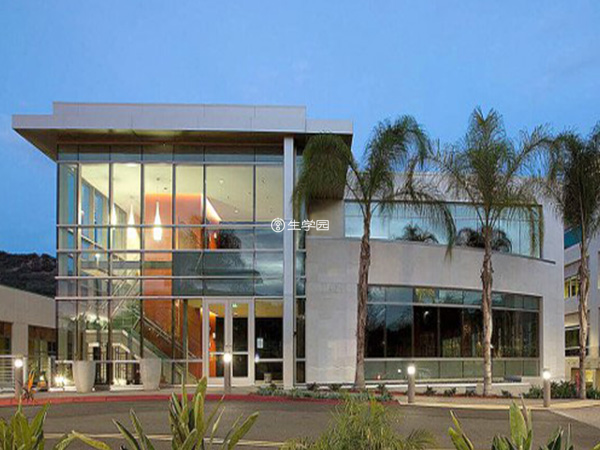 圣地亚哥生育中心全新的Del Mar诊所