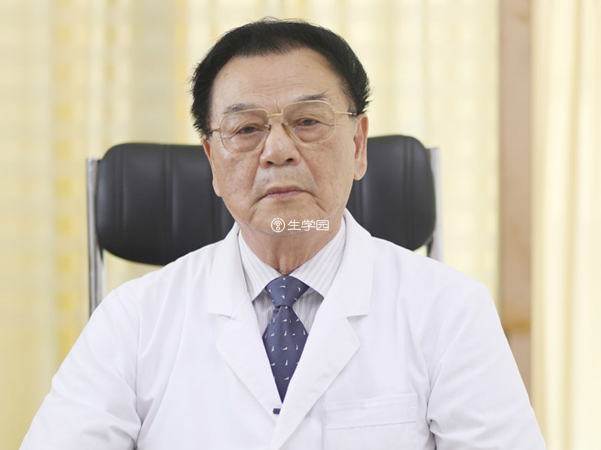 王植柔教授是RFG皇家医院的首席医学顾问